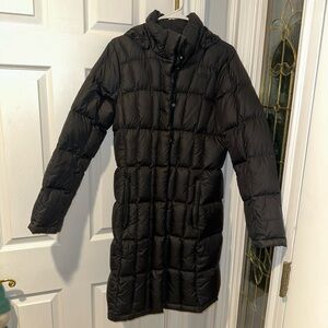 Women’s long North Face Puffer jacket!